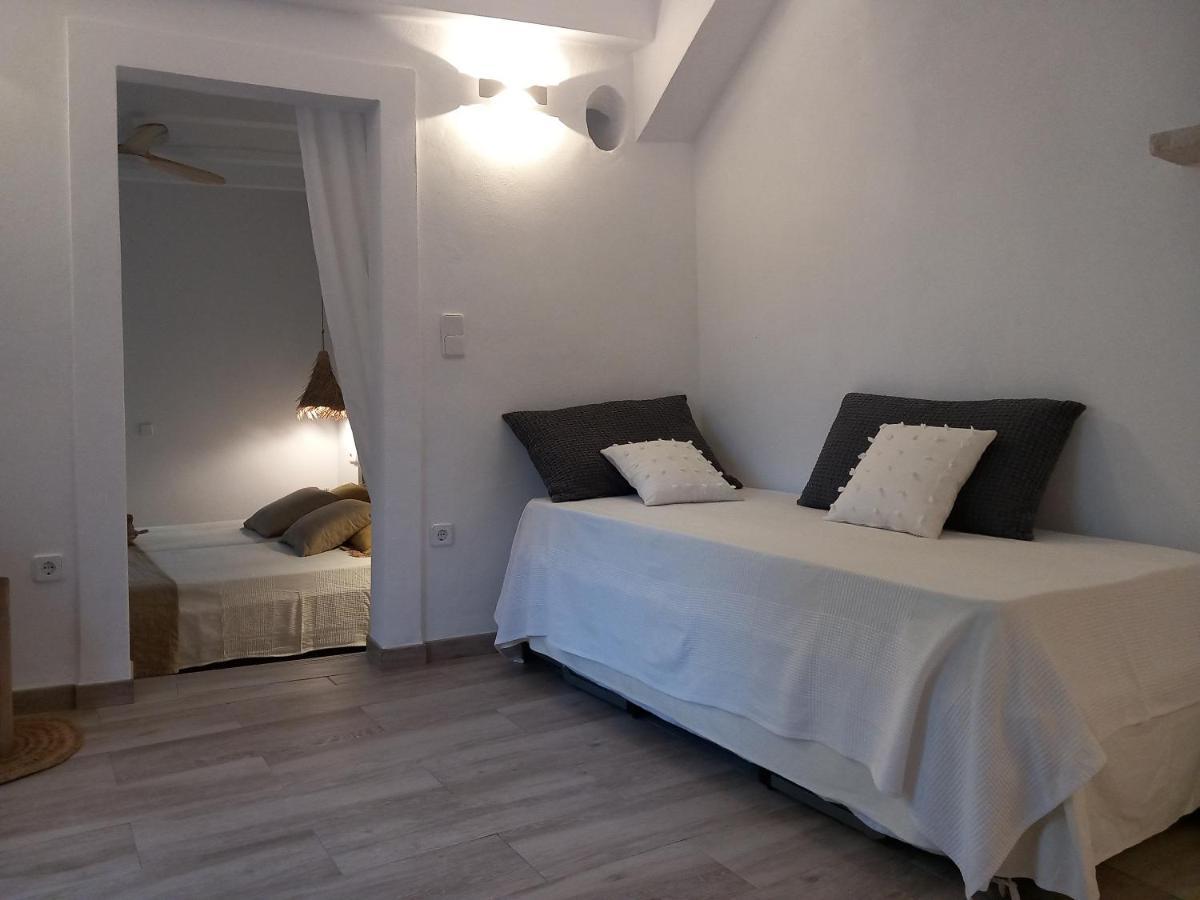 Townhouse Sa Casa Villa Sineu  Bagian luar foto